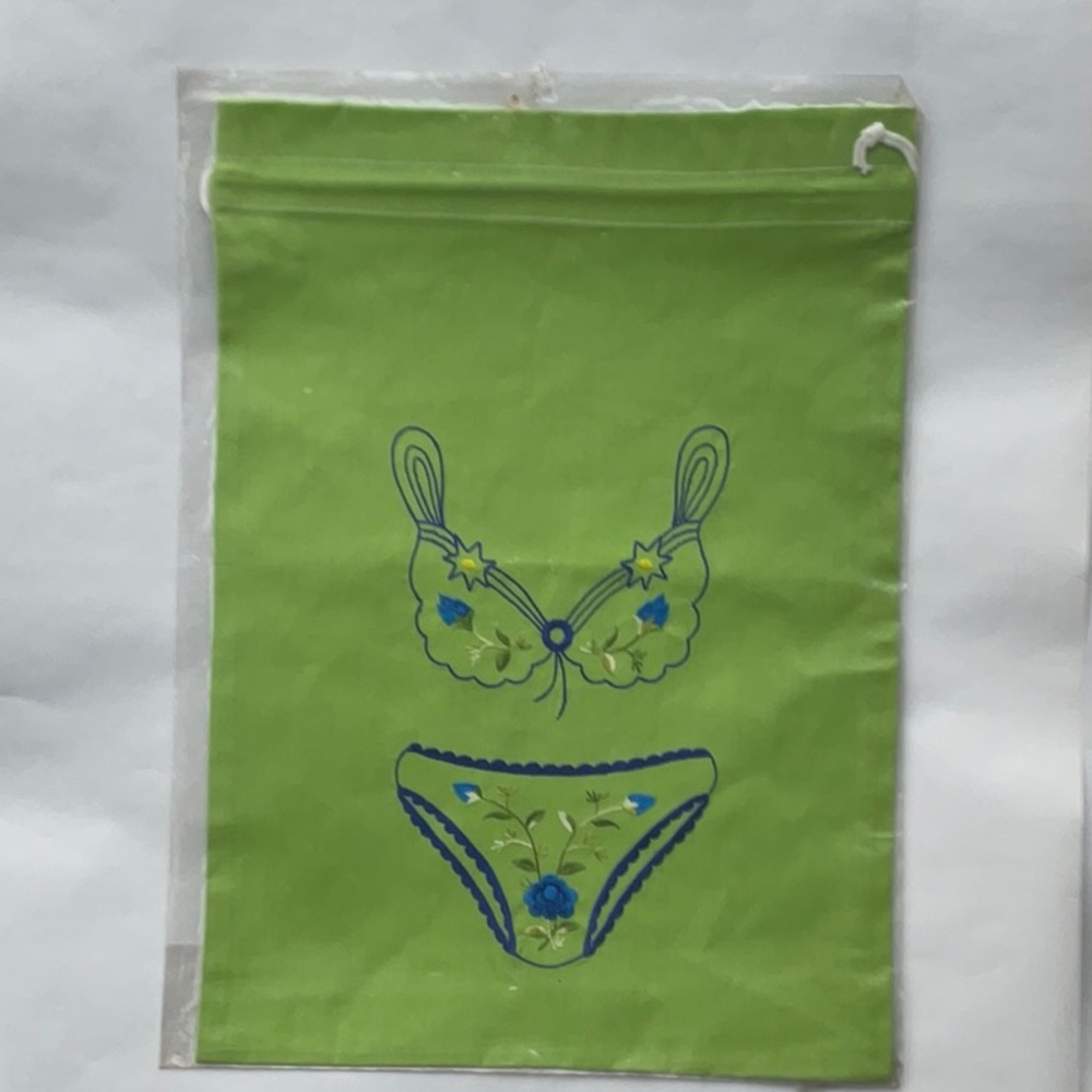 New Vintage Style Cloth Lingere / Shoe Bag